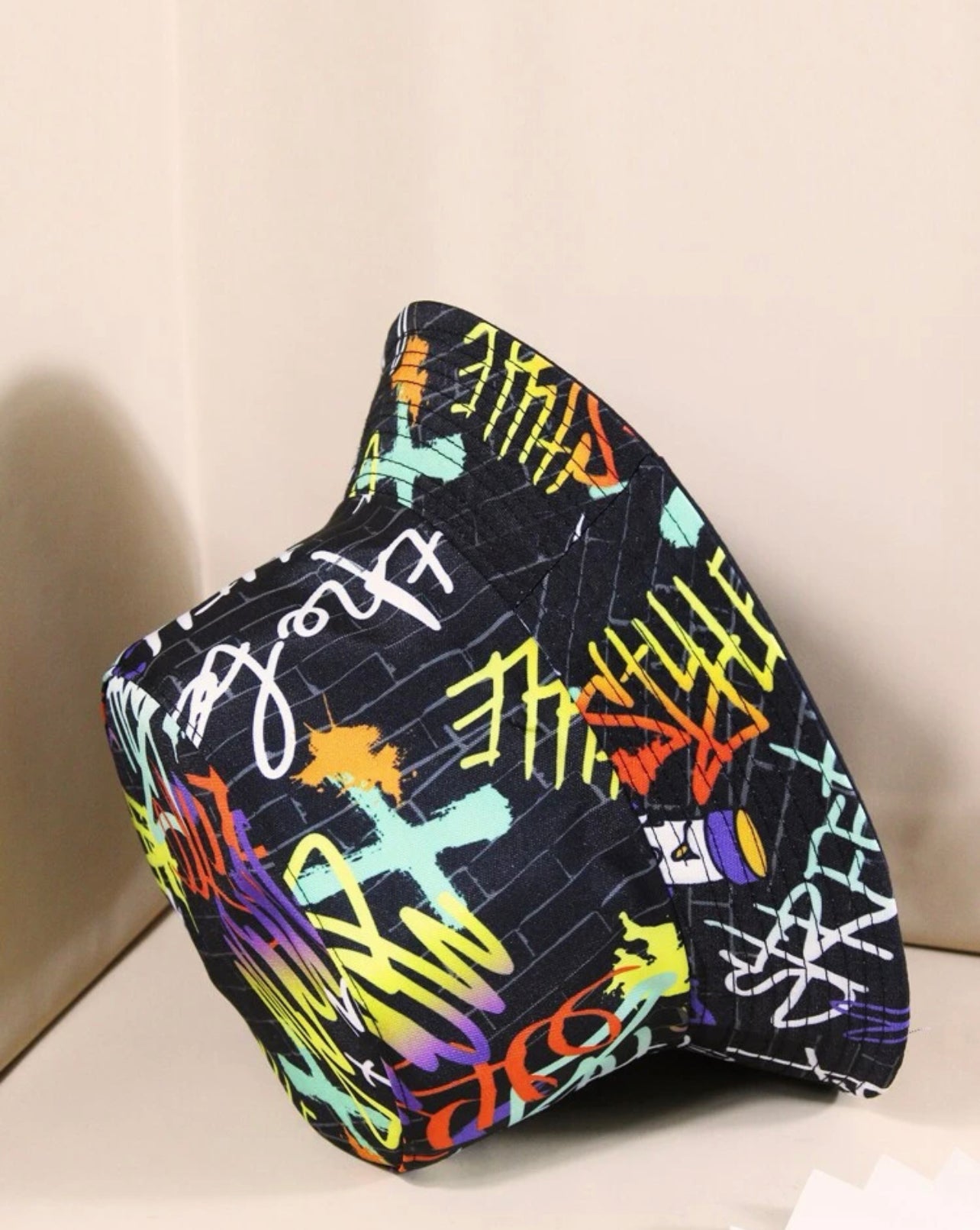 Zigzag Graphic Designer bucket hat DaBucketDrip